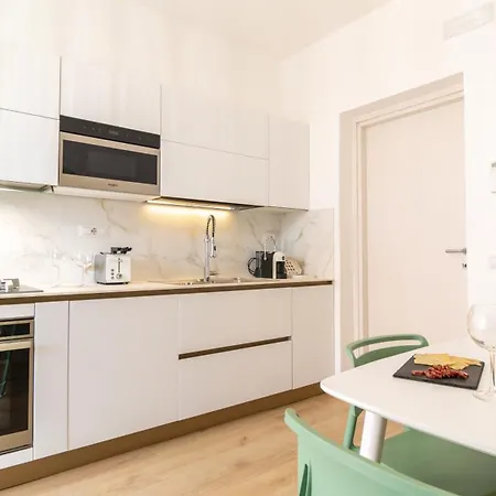 Rinac Luxury Superior - S'arena Scoada דירה *
