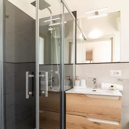 Rinac Luxury Superior - S'arena Scoada דירה